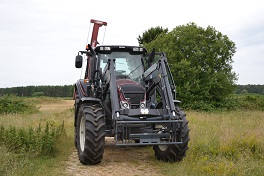 Valtra N123 and Kinghitter