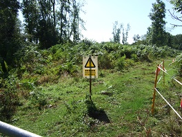Spraying warning sign